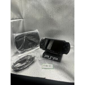 black psp 1000 w/accessories & new battery